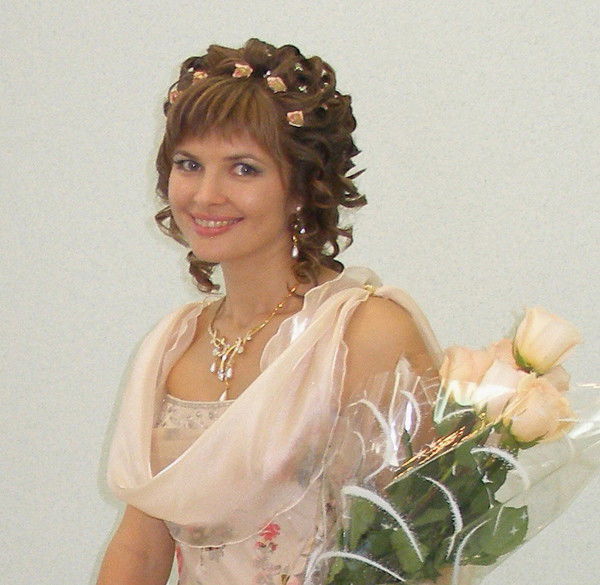Елена Носова