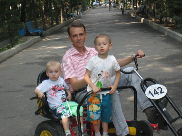 Александр Гусев