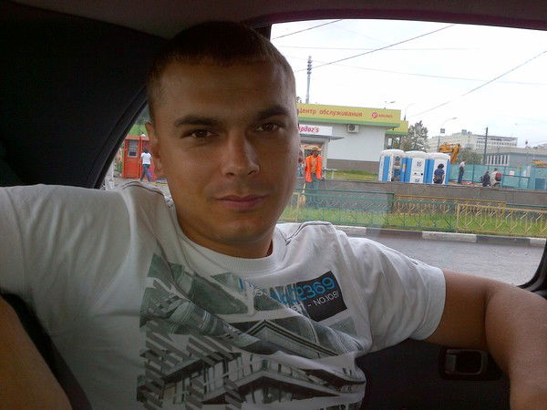 Андрей Антонов