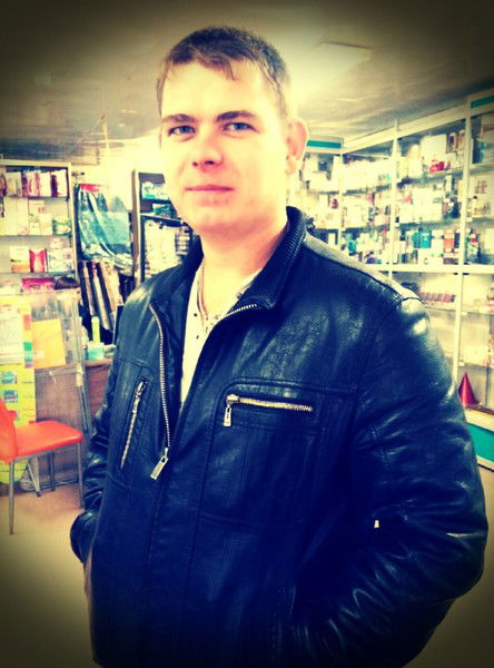 Максим Акимов