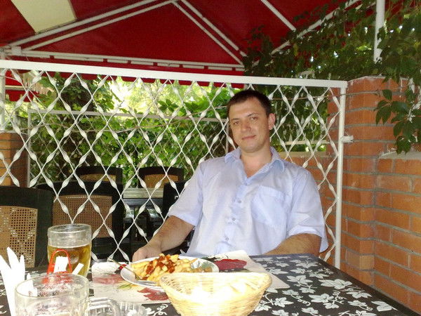 Константин Антощенко