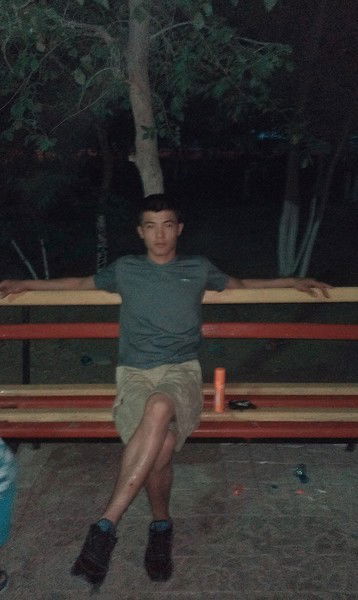 Данияр Келембетов