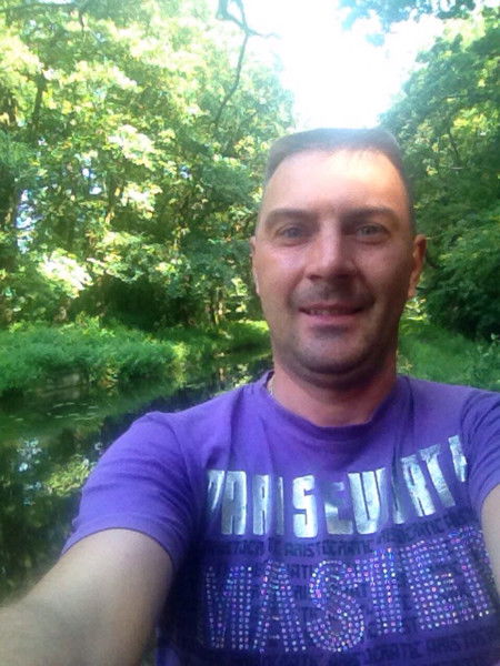 Андрей Есиков