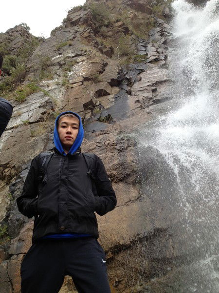 Елдос Есалы