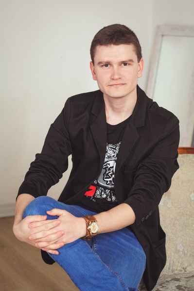 Александр Громов