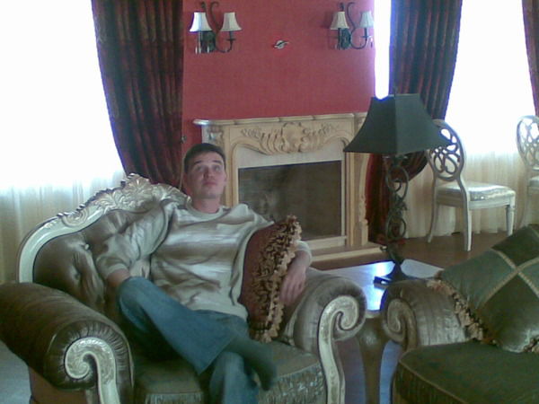 Саша Жирнов