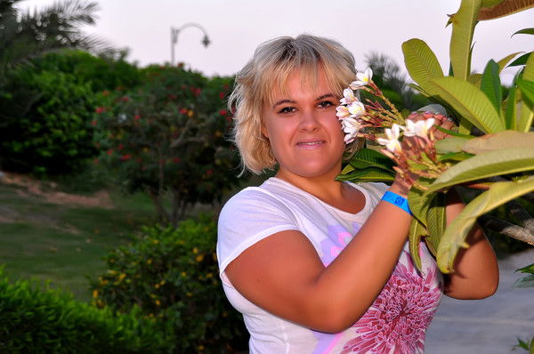 Наташа Сбродова