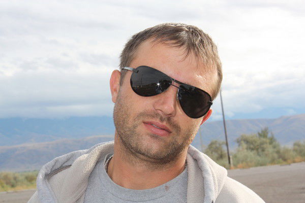 Александр Бражников