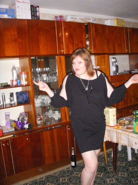 Елена Ладухина