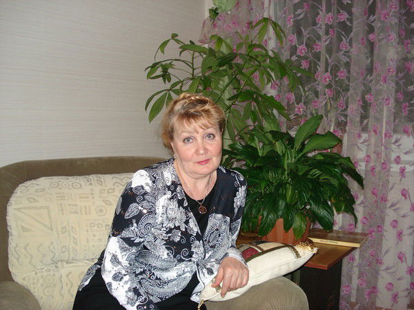 Галина Плетнева