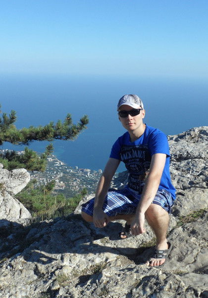 Александр Каменев