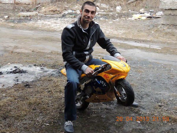 Александр Эскин