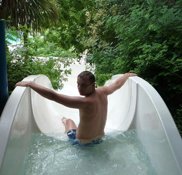 Aнтoн Caмoйлoв