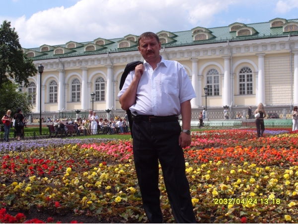 Владимир Акимов