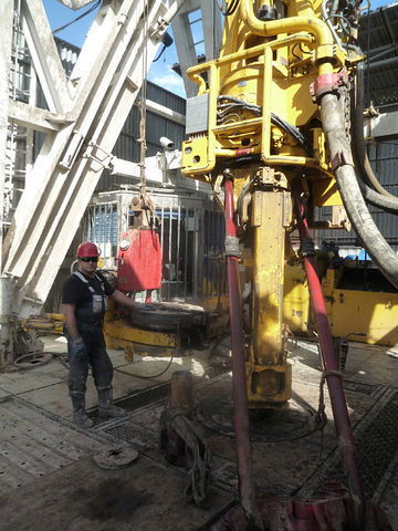 Олег Тарасов