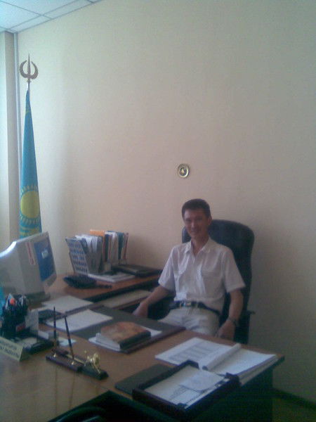 Айбек Избасаров