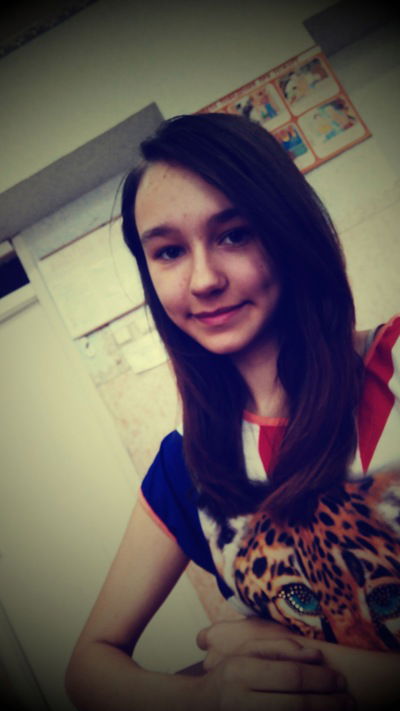 Катя Ефанова