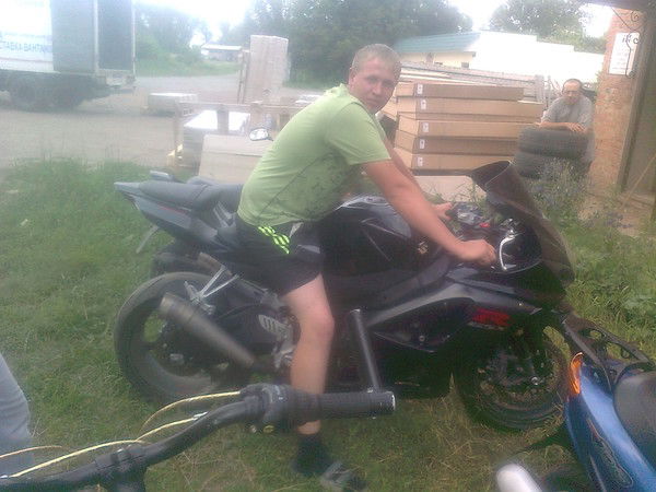 Виталий Колесников