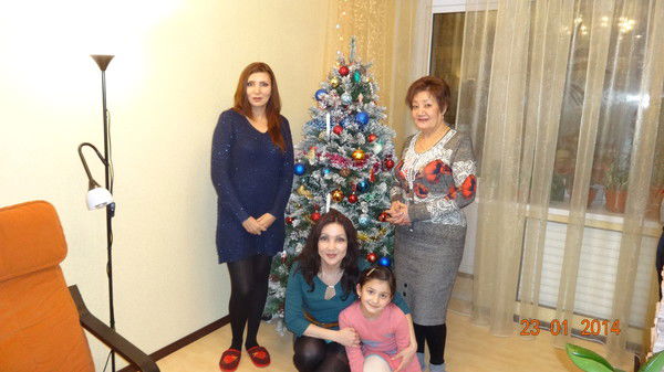 Алла Ахатова