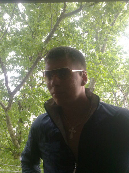 Алексей Безносов