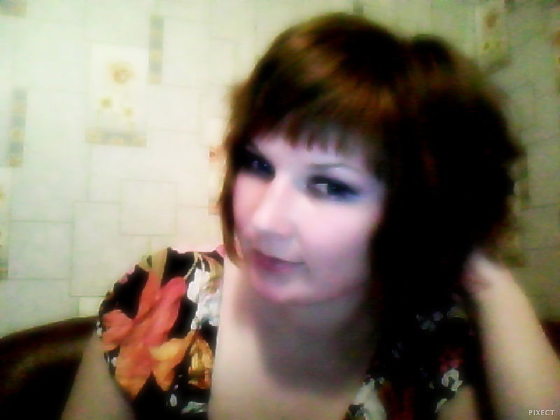 Юля Лавринович