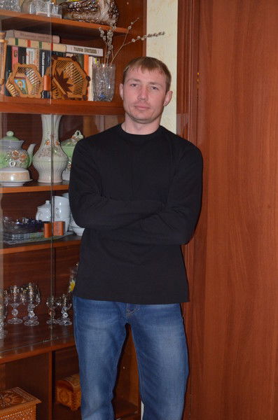 Антон Михайлов