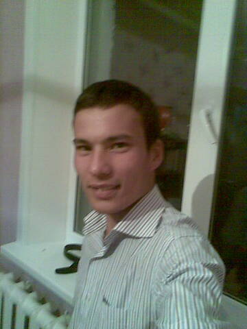 Азимбек Маденов