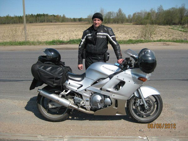 Александр Петров