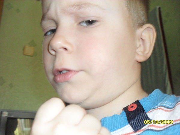 Эдуард Назыров