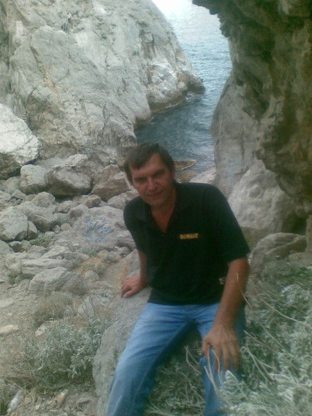 Александр Гуторов