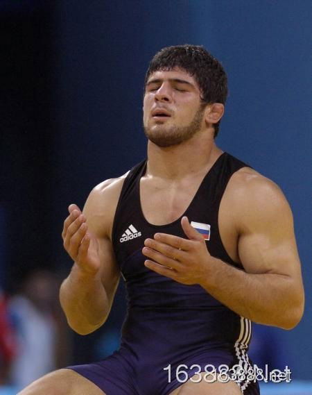 Хомид Ахмадалиев