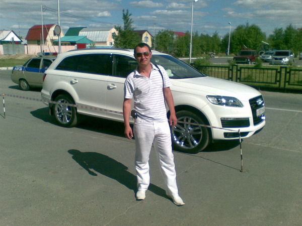 Александр Новиков