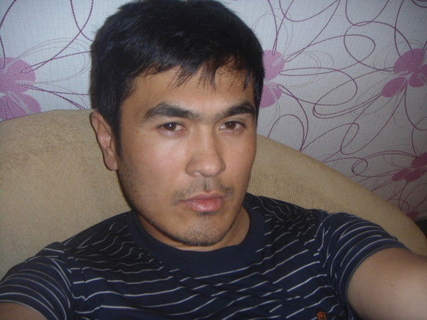 Кахрамон Кучкаров