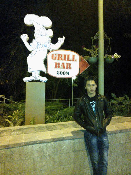 Болатхан Адiлет