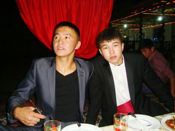 Kazbek Kazbek))))))))))