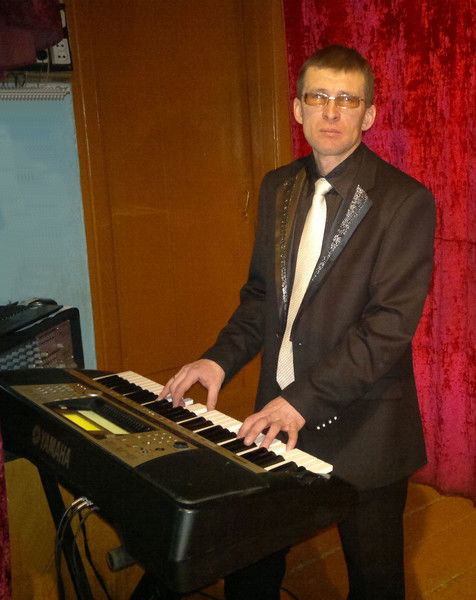 Андрей Орехов