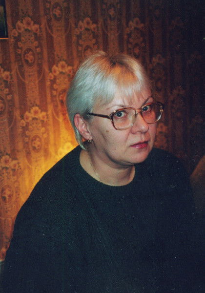 Елена Симонова