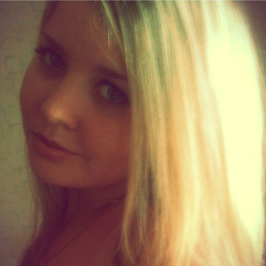 Виктория :)))