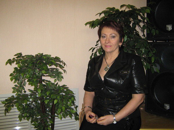 Людмила Салманова