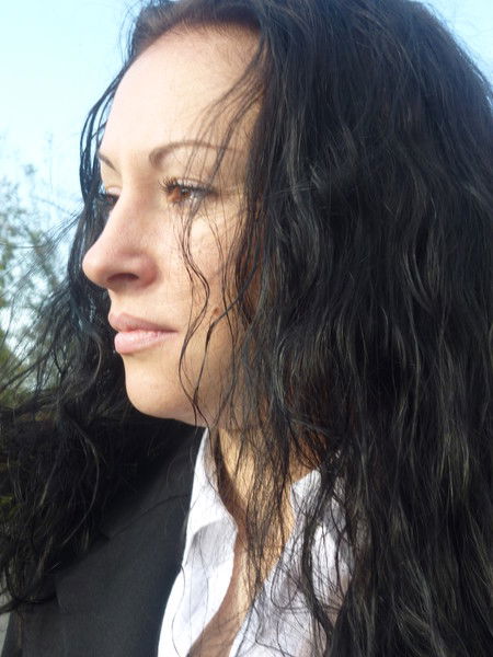 Анна Жинова