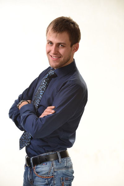 Артем Лапин