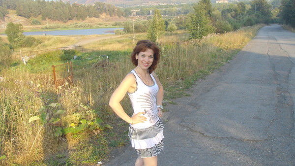 Лариса Захватова