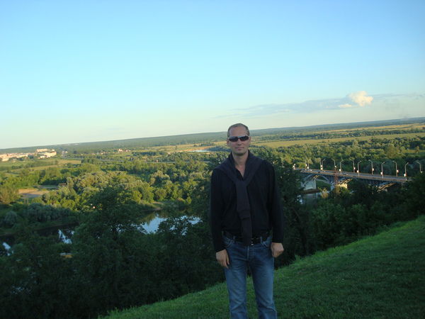 Неизвестно Неизвестно