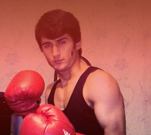 Paren Prostoy Serdsa Zolotot