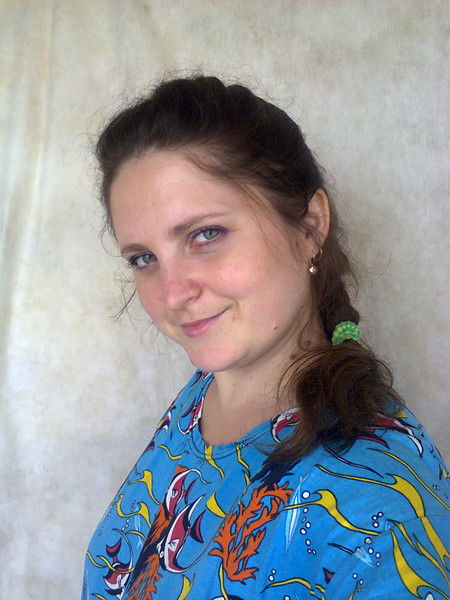 Каролина Попова