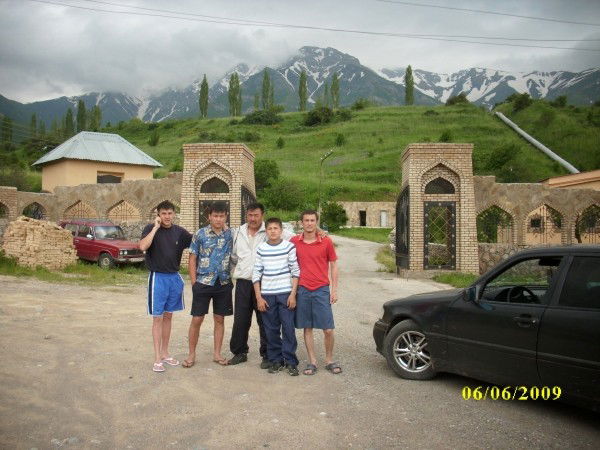 Бахыт Садыков