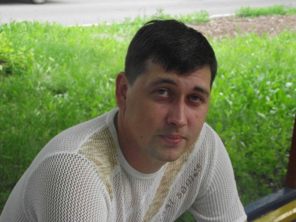 Леонид Иванов