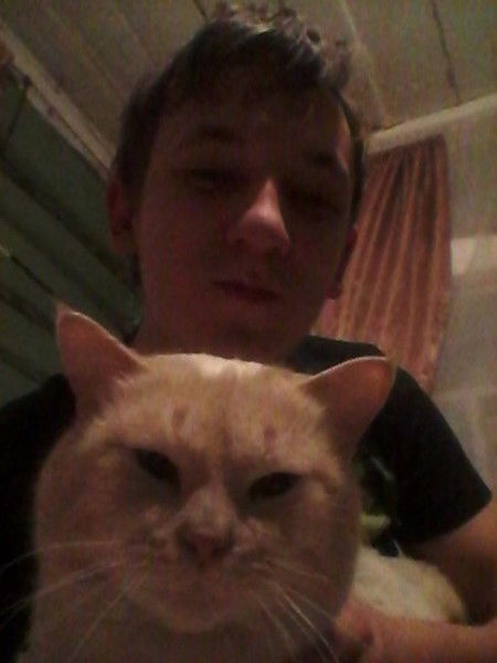 Антон Котов