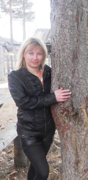 Елена Леонова