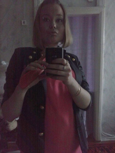 Ксения Захарова